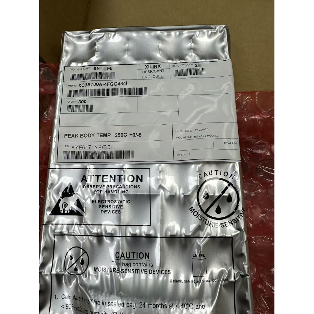 XC3S700A-4FGG484I_XILINX赛灵思_FPGA_Spartan原装正品